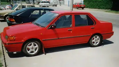 Sunny mit Frontspoiler und tiefergelegt