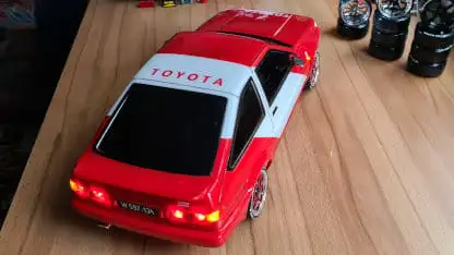 Fertig - Heckansicht von schräg oben