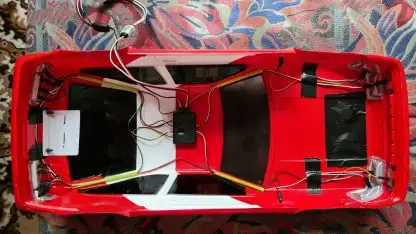 Beleuchtungsset eingebaut