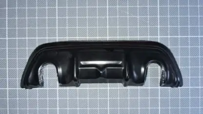 Heckdifuser schwarz lackiert