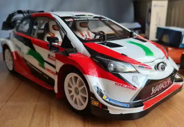 Hintergrundbild Yaris alt